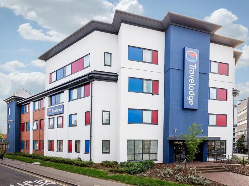 Travelodge Woking Central Exterior foto